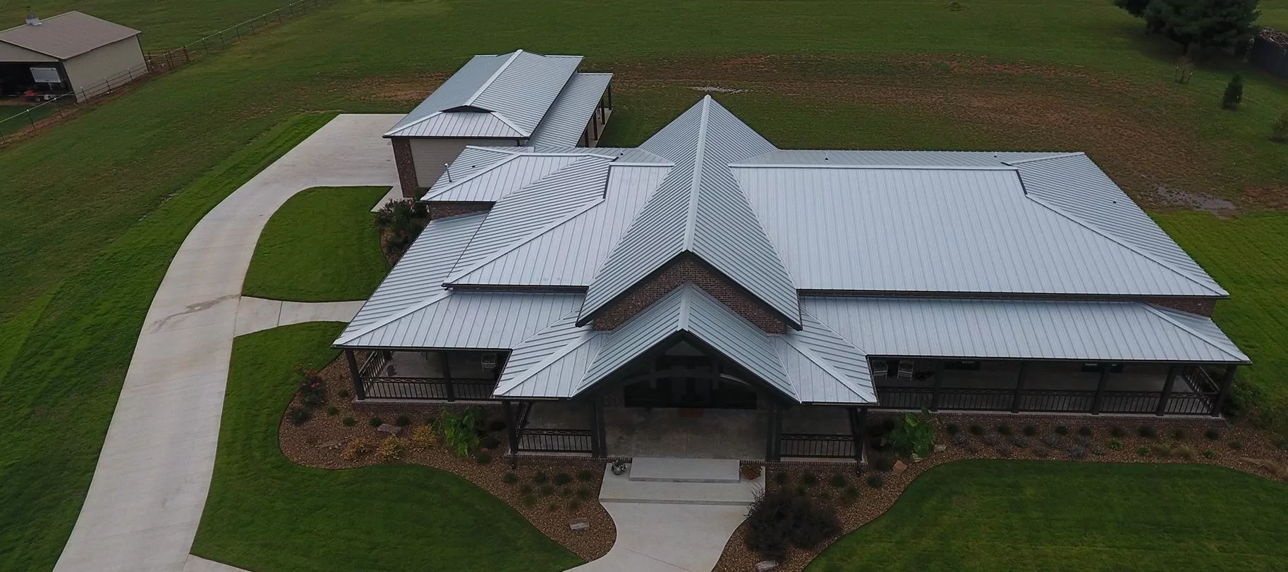 Central Snap Metal Roof with standing seam metal panels
