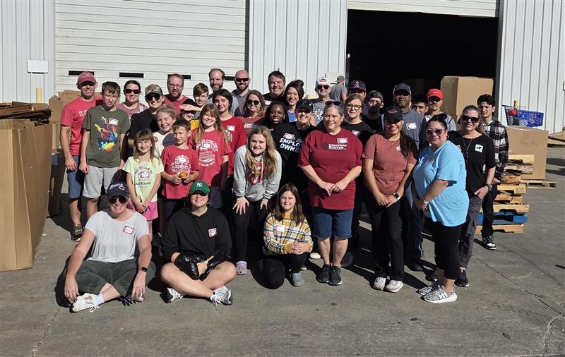 Arkansas Employees at the Gift Packing Event Nov 15 2025 for Great Gift Exchange